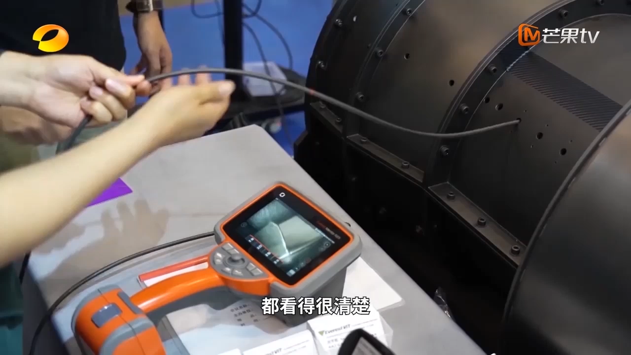 韋林工業(yè)內窺鏡接受湖南衛(wèi)視《首發(fā)》欄目采訪片段2